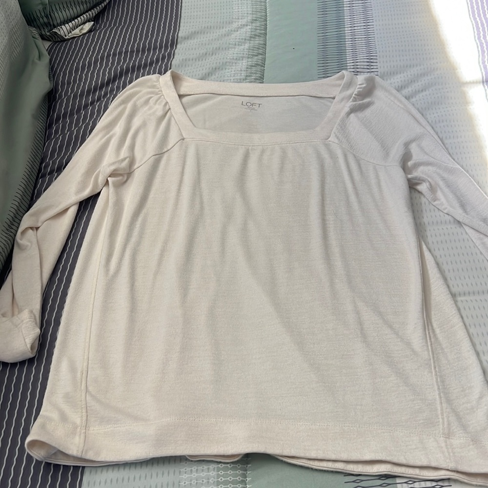 Lift cream color long sleeve square neck shirt